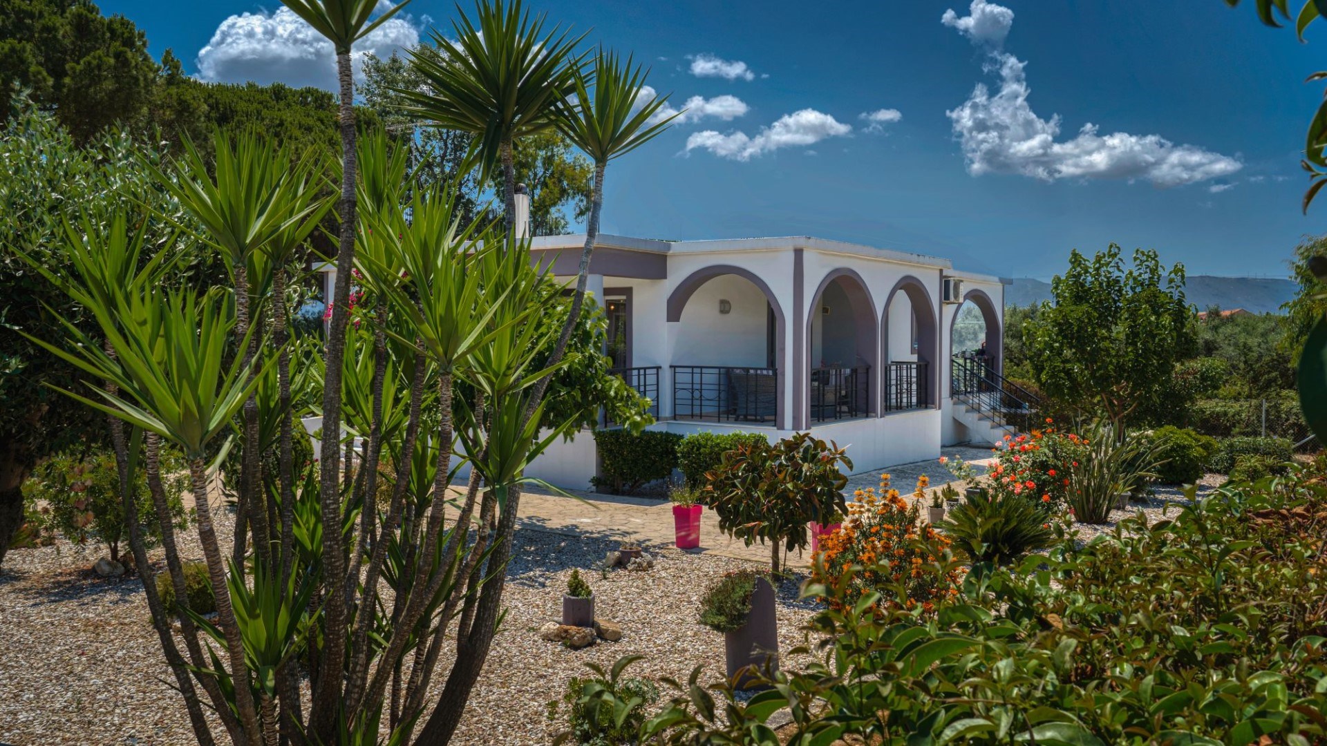 Filios Villa Interior